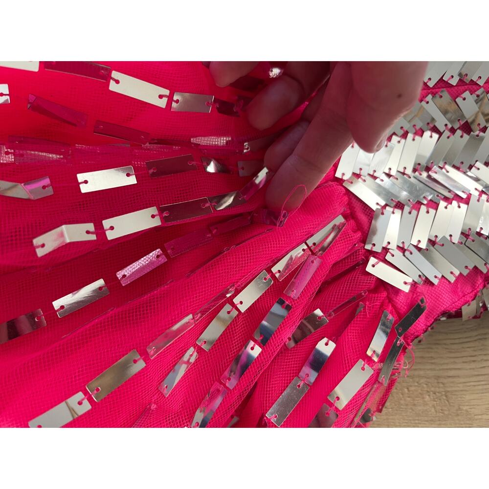 Pretty Fuchsia Dress! - image 5